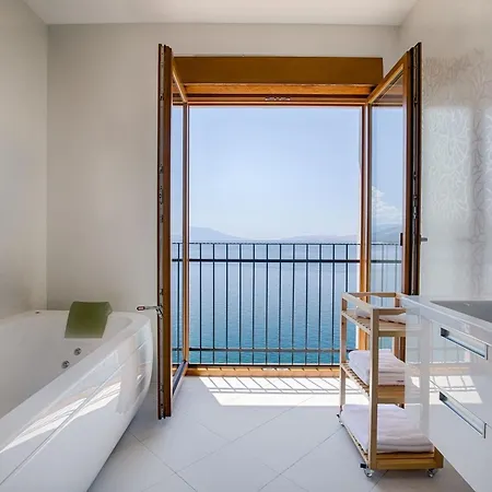 Apartman Zayml Mit Blick Auf Wasser By Interhome *